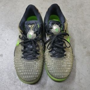 Nike Kobe 8 System Christmas Sneakers Size 10